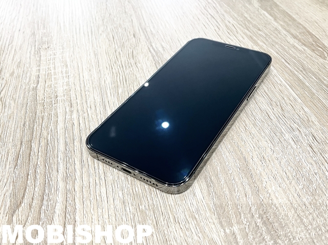 apple-iphone-12-pro-verre-trempe-saint-etienne-protection-boutique
